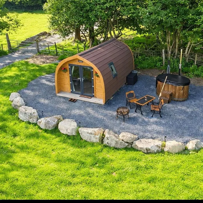 Albergue para 2 personas, con jacuzzi y jardín - 1