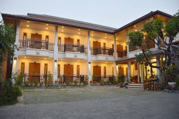 Bed and breakfast per 10 persone, con giardino - 1