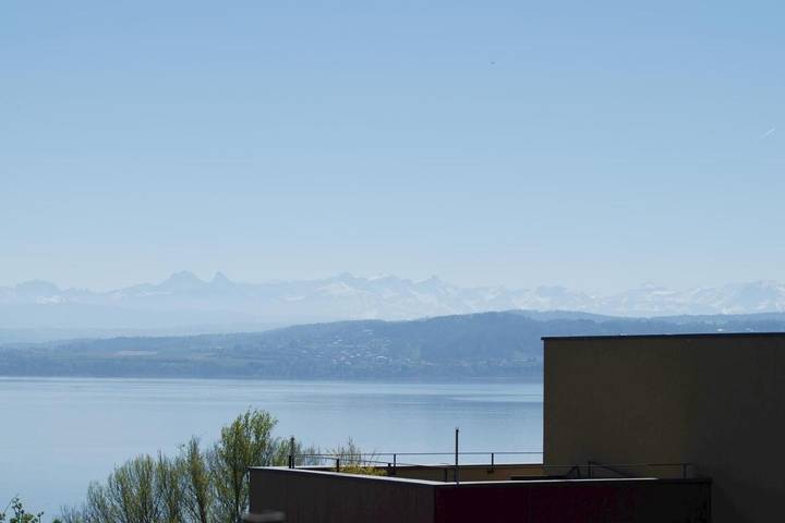 Chambre d’hôte pour 2 personnes, avec vue sur le lac et vue ainsi que balcon et jardin
