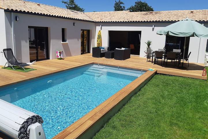 Location de vacances pour 8 personnes, avec jardin et jacuzzi à Étaules