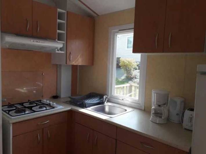 Mobil home pour 6 personnes, avec bassin pour enfant et sauna, animaux acceptés à Pouldreuzic - 4