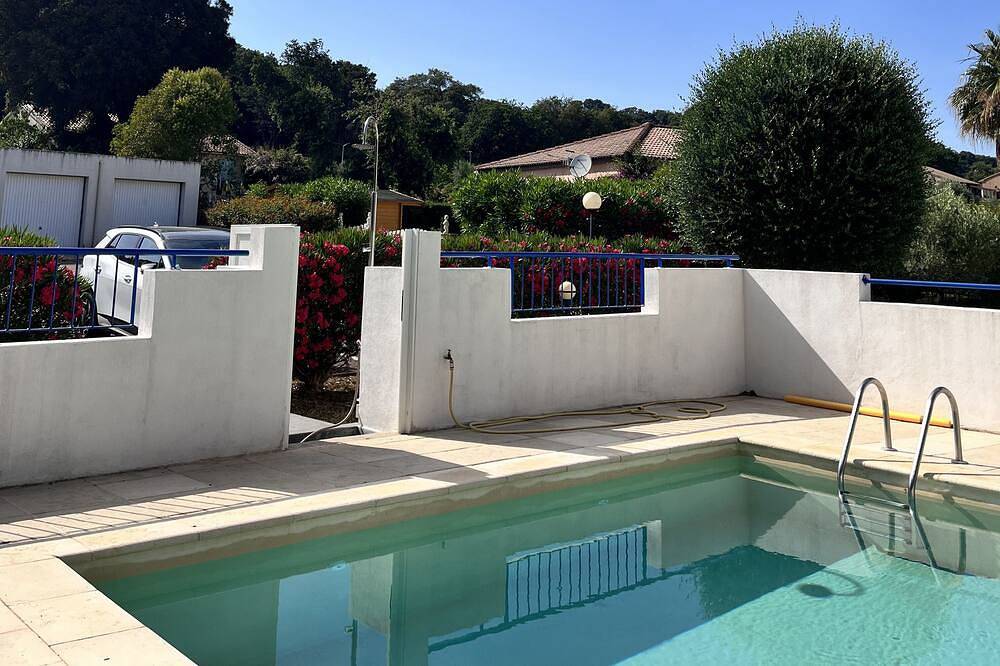 Appartamento intero, Beautiful privately furnished holiday flat in Santa Lucia di Moriani, Corte e dintorni