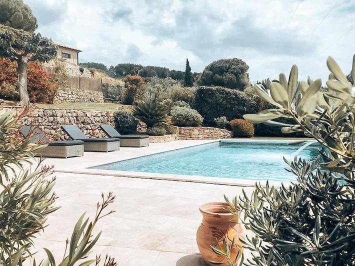 Villa pour 10 personnes, avec piscine ainsi que jardin et vue à Sanary-sur-Mer - 3