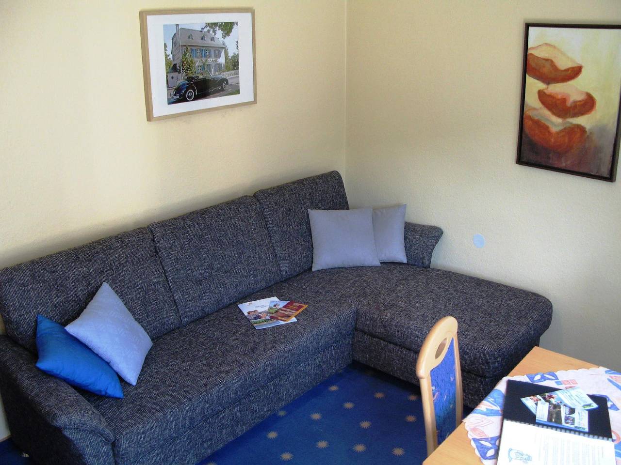 Ganze Ferienwohnung, Ferienwohnung mit Sonnenterrasse und kleinem Garten in Valwig, Cochem-Zell