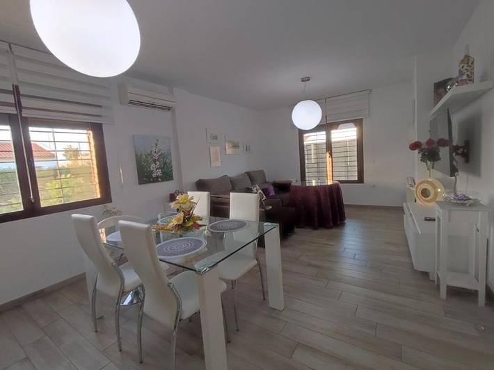 Location de vacances pour 6 personnes, avec jardin et jacuzzi à Guadix - 4