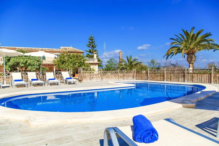 Villa pour 12 personnes, avec terrasse - 1