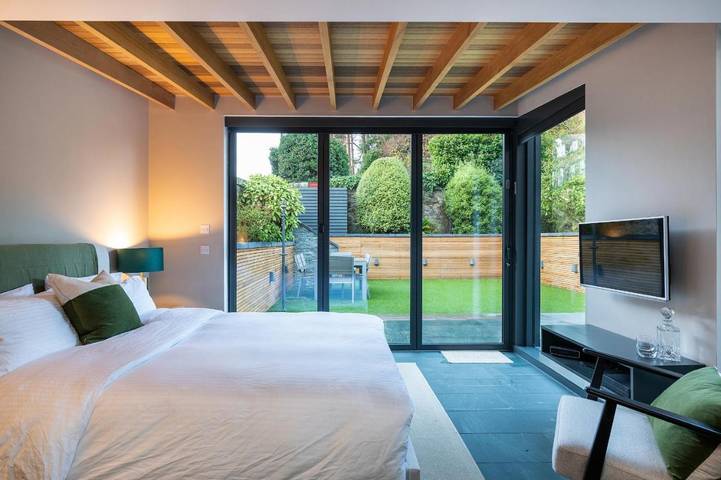 Escapadas de fin de semana para 2 personas, con vistas y jardín en Edimburgo