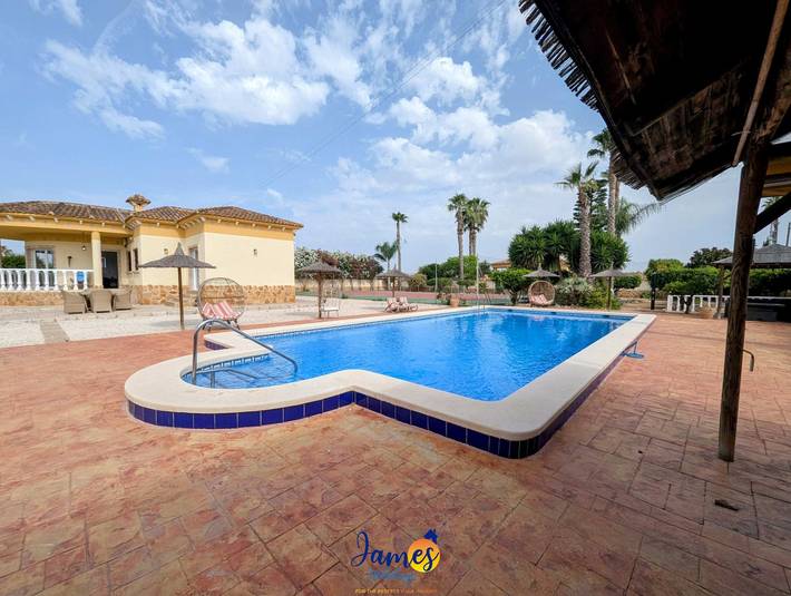 Casa rural para 8 personas, con jardín y piscina, Familias con niños en Catral - 2