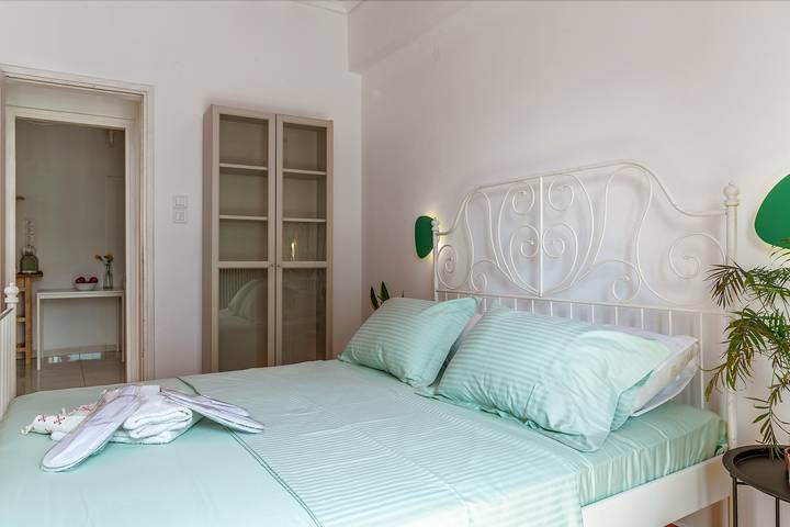 Apartamento entero, Apartamento 'Dreaming of Greece G1' con terraza privada, Wi-Fi y aire acondicionado in Atenas, Sección sur de Atenas