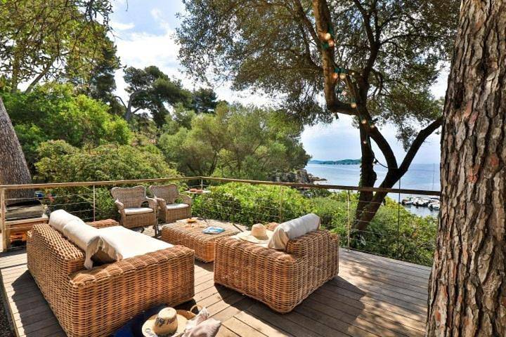 Location de vacances pour 12 personnes, avec terrasse et jardin dans Port du Niel