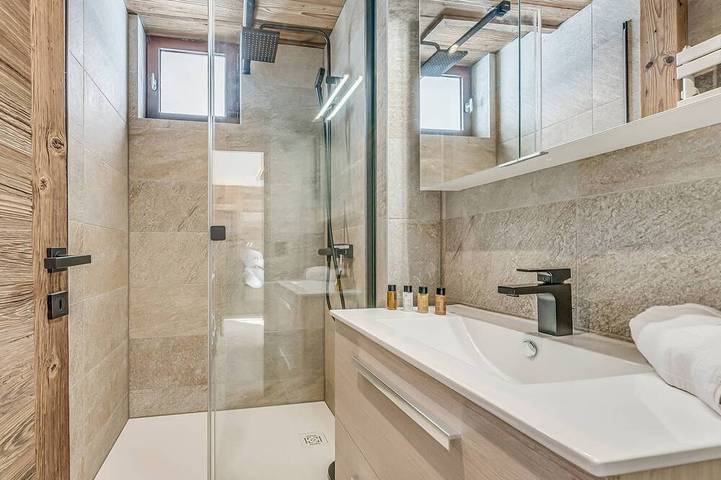 Ganze Wohnung, Premium 2-Zimmer-Wohnung renoviert, gemütlich, an den Pisten, mit WLAN in Tignes, Vanoise-Massiv