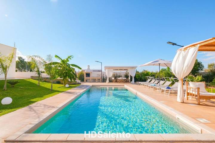 Appartamento per 12 persone, con giardino e piscina, con animali domestici a Specchia