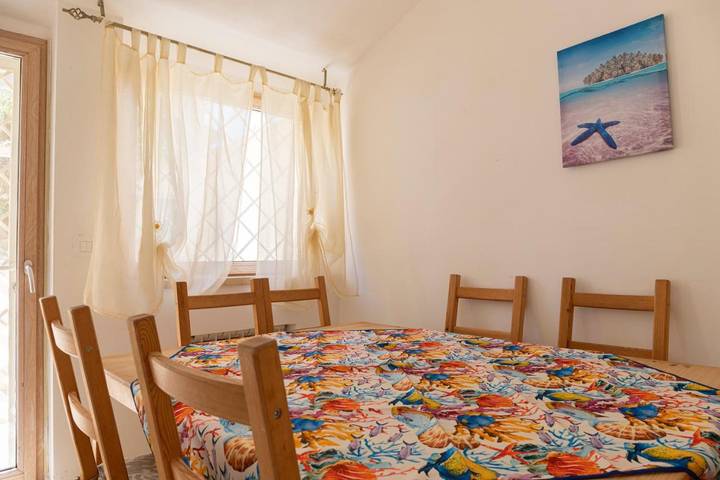 Location de vacances pour 8 personnes, avec jardin et vue, adapté aux familles à Fregene - 3