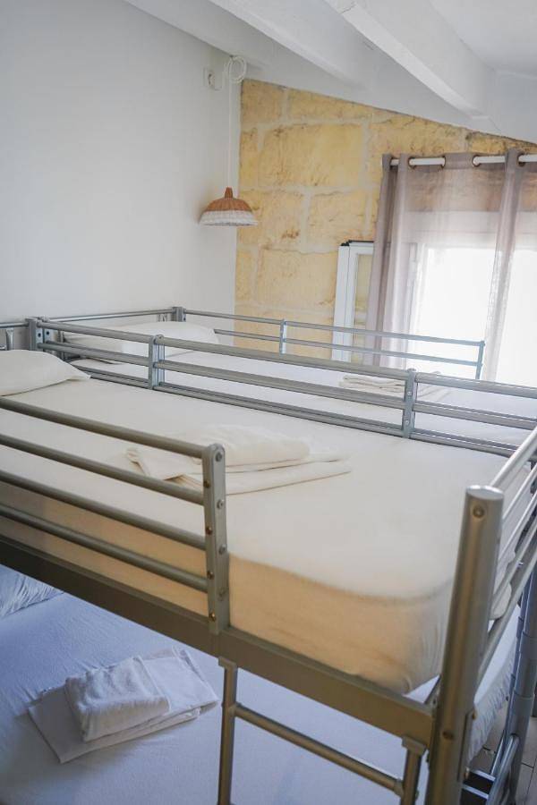 Xubec - Albergue Juvenil in Ciutadella, Kust van Menorca
