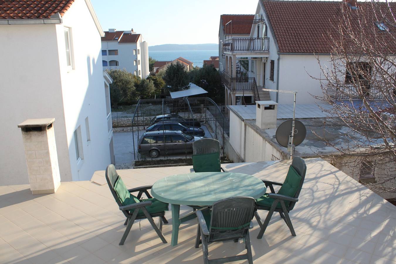 Ganze Wohnung, 1-Zimmer-Ferienwohnung mit Terrasse Okrug Gornji, Ciovo A-7546-b in Okrug Gornji, Ciovo