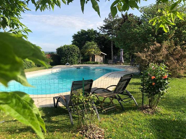 Chambre d’hôte pour 2 personnes, avec Terrasse et Piscine