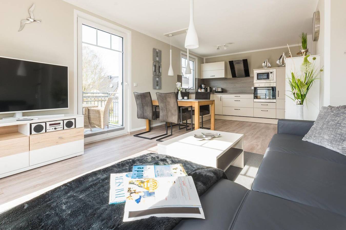 hochwertige und maritim eingerichtete Ferienwohnung, foto 3