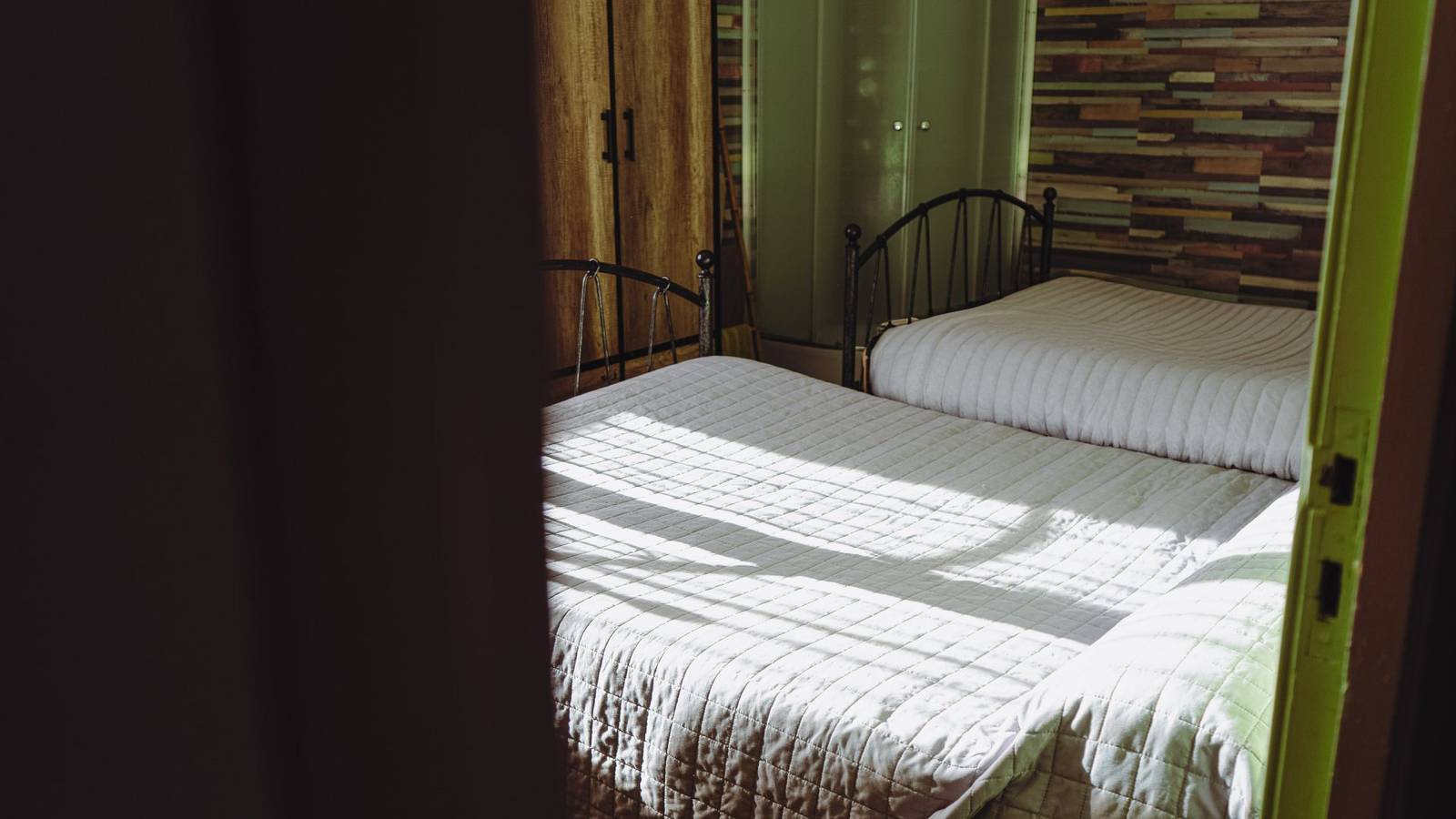 Chambres d'hôtes Bou Martine - Chambre 2 in Bages (Aude), Région de Narbonne