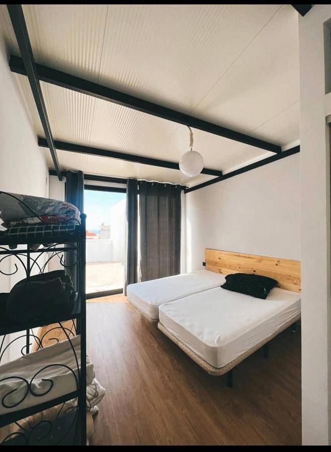 Location de vacances pour 4 personnes, avec jardin ainsi que vue et balcon dans Tamaimo - 3