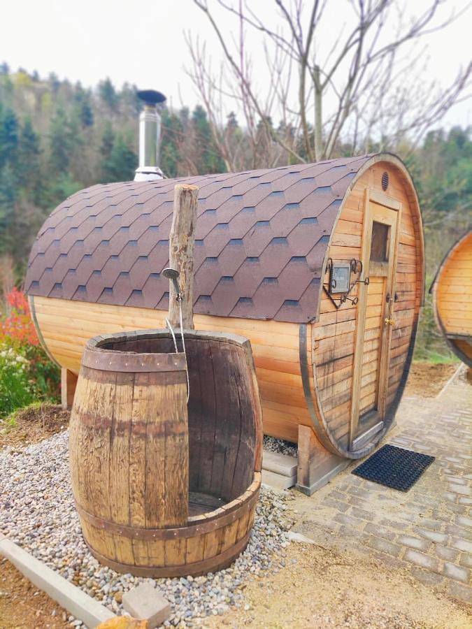 Location de vacances pour 8 personnes, avec vue ainsi que jardin et sauna à Saint-Prix - 2