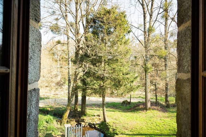 Location de vacances pour 4 personnes, avec vue et jardin à Le Cours