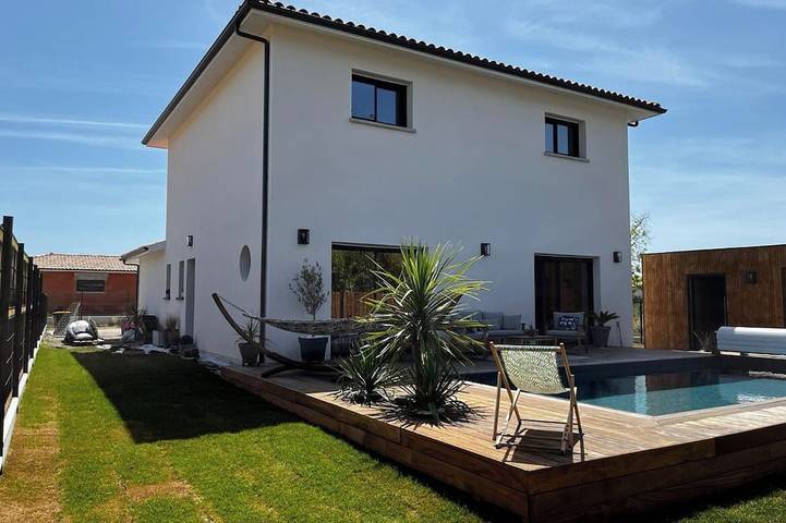 Location de vacances pour 12 personnes à Mios