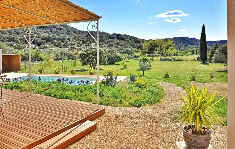 Location de vacances pour 6 personnes, avec Piscine à Valliguières - 2