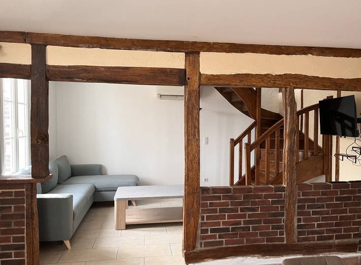 Gîte pour 6 personnes, avec terrasse et jardin à Château-Renard - 3