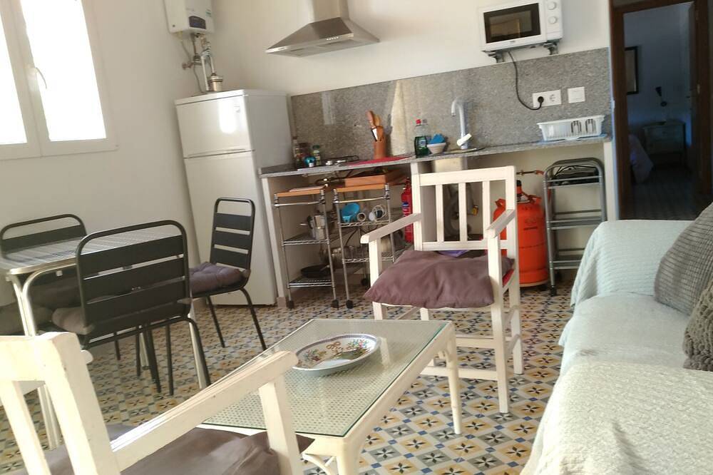Andalusian Cozy Country House La Umbria by the riverside Casa del Patio in El Pedroso, Sierra Morena