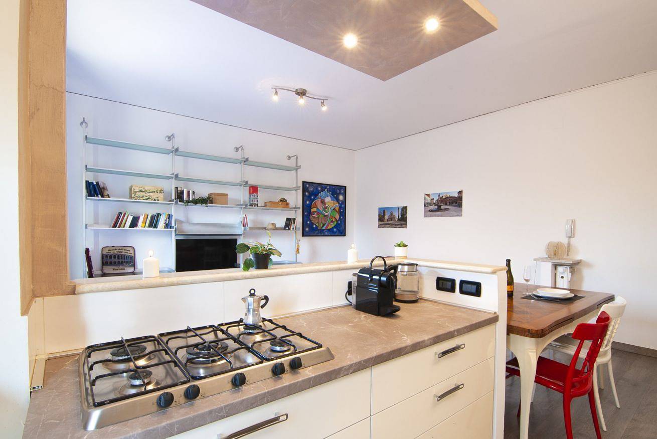 Entire apartment, Italstay - San Zeno Home in Centro Storico, Verona
