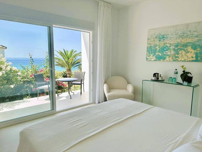 Casa rural para 2 personas, con vistas además de jardín y piscina en Tarifa - 4