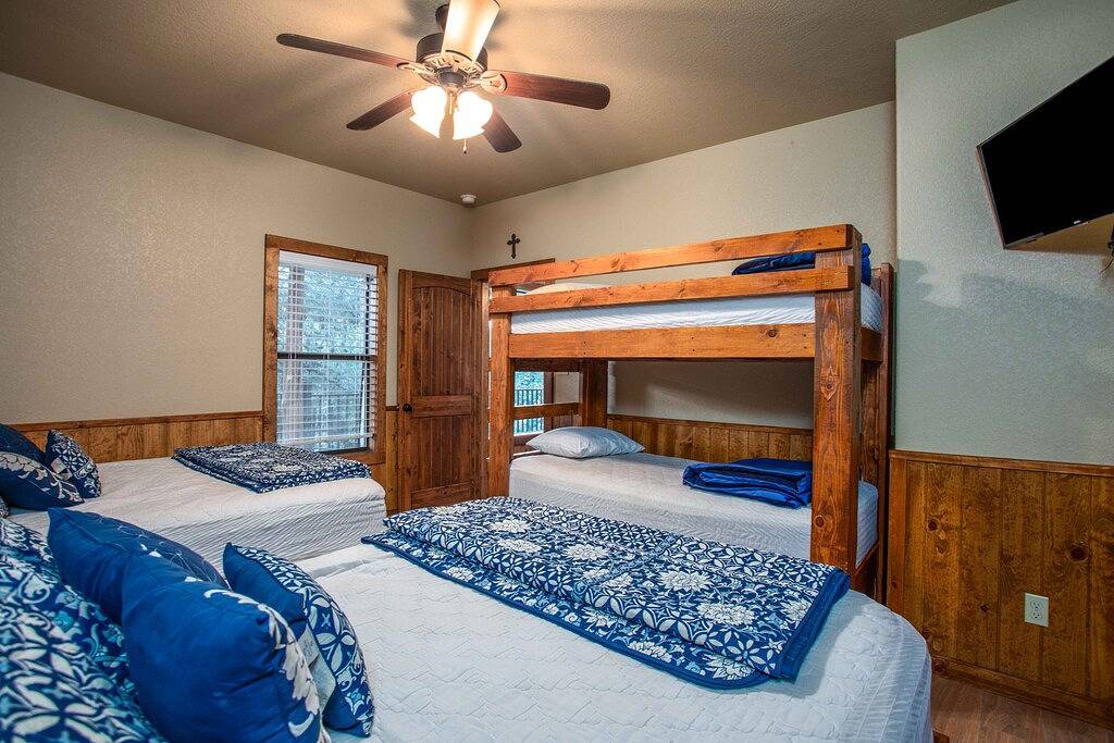 Cedar Grove @Frioriverresorts in Concan, Uvalde County