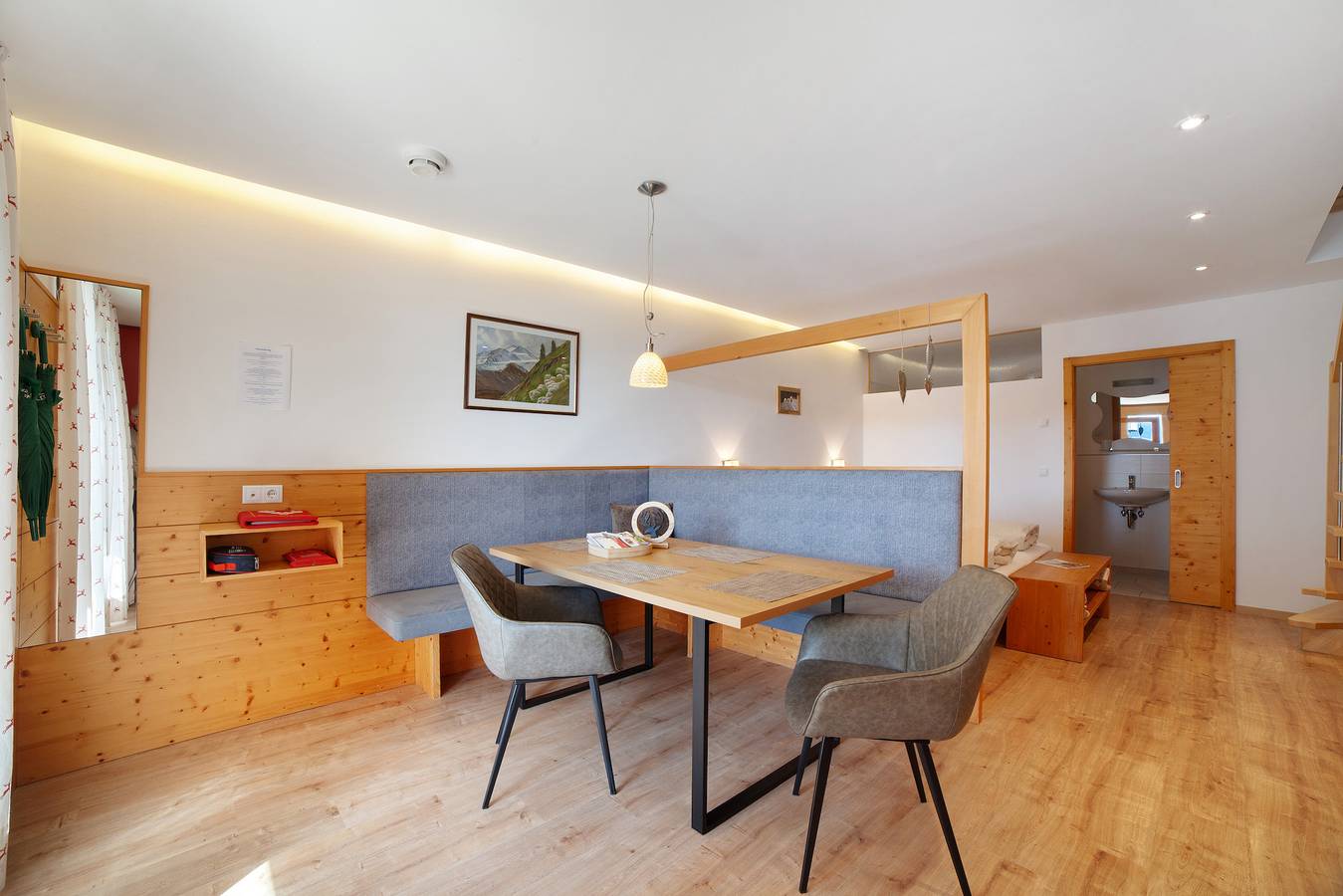 Ganze Wohnung, Ferienwohnung 'Heimat' mit Bergblick, Gemeinschaftsterrasse und Wi-Fi in Vöran, Sarntaler Alpen