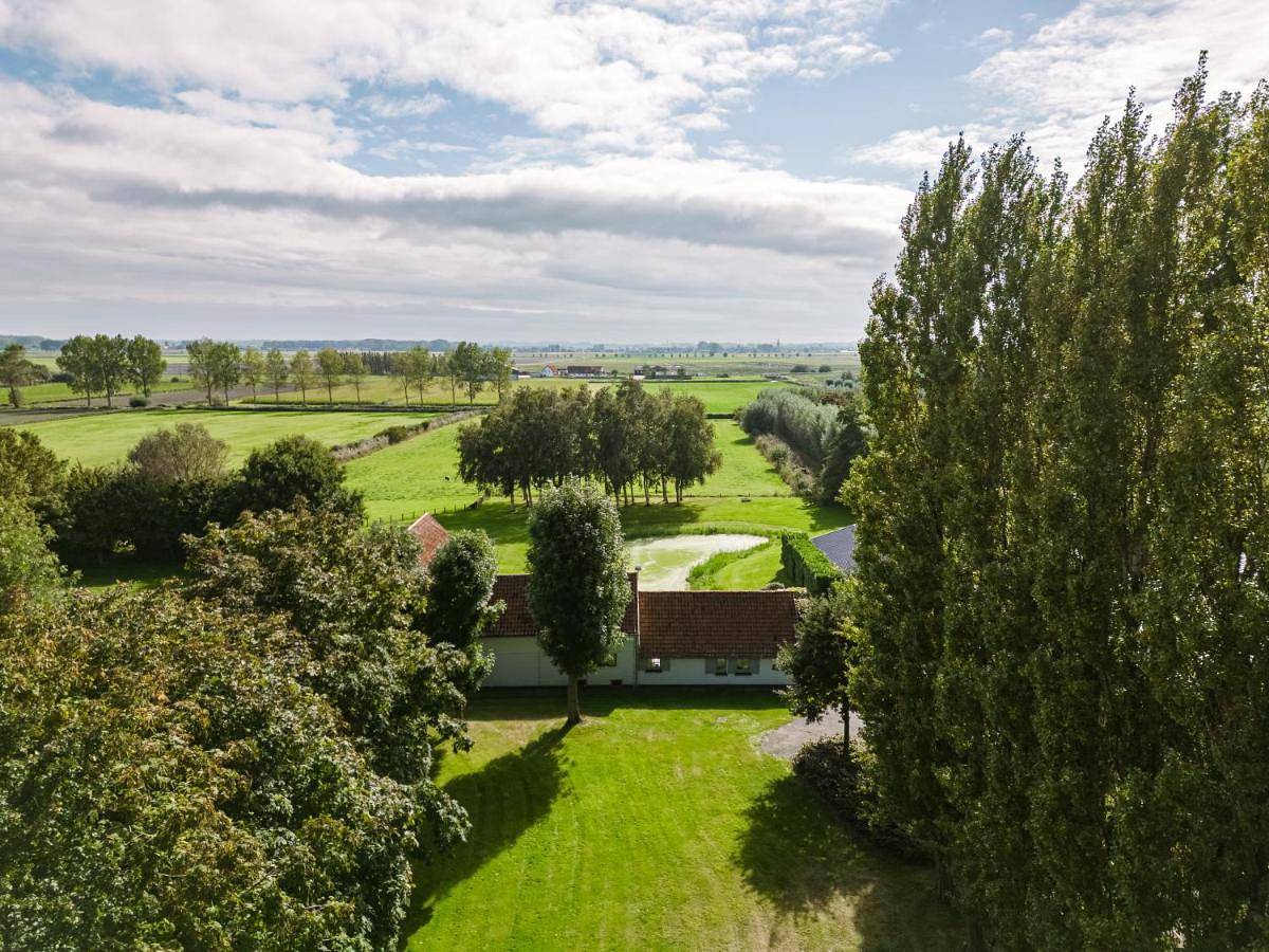 Astoria House in Gistel, Flandre-Occidentale
