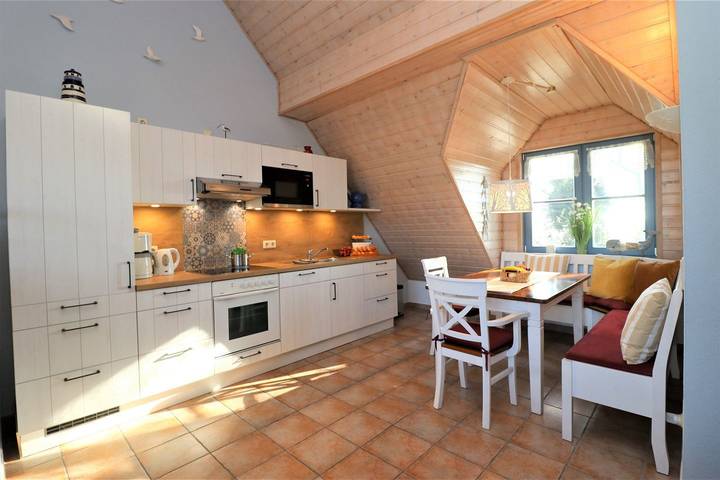 Ferienwohnung für 2 Personen, mit Sauna und Balkon in Wustrow - 3