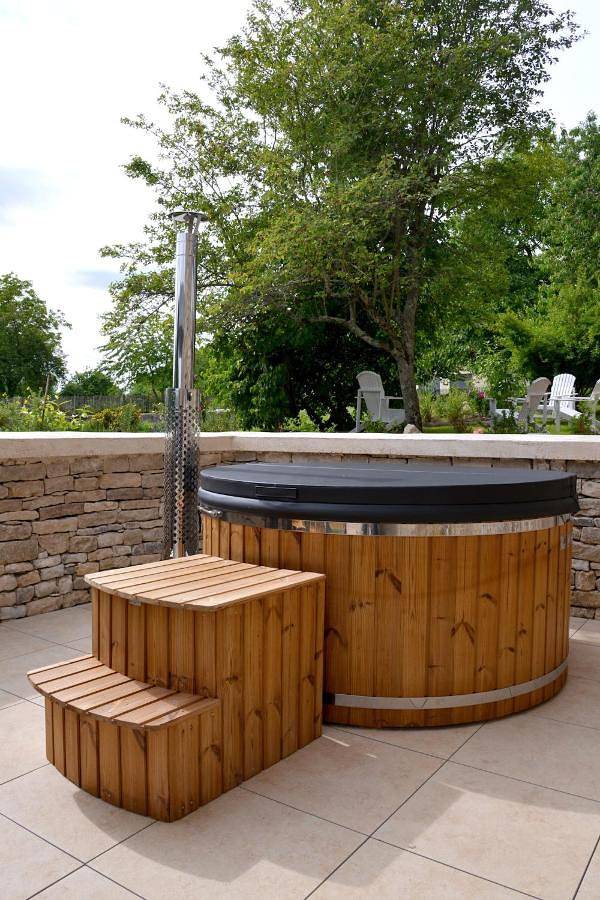 Location de vacances pour 2 personnes, avec jacuzzi ainsi que jardin et sauna à Ray-sur-Saône