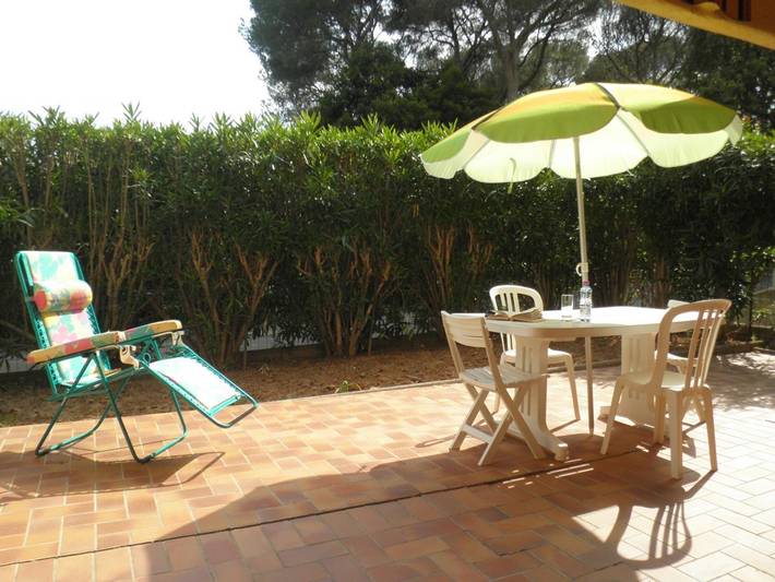 Gîte pour 6 personnes, avec piscine dans Boulouris - 2