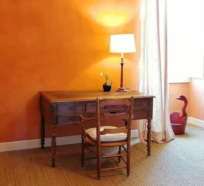 Location de vacances pour 3 personnes, avec Terrasse et Jardin ainsi que Piscine et Vue à Ozenx-Montestrucq - 4