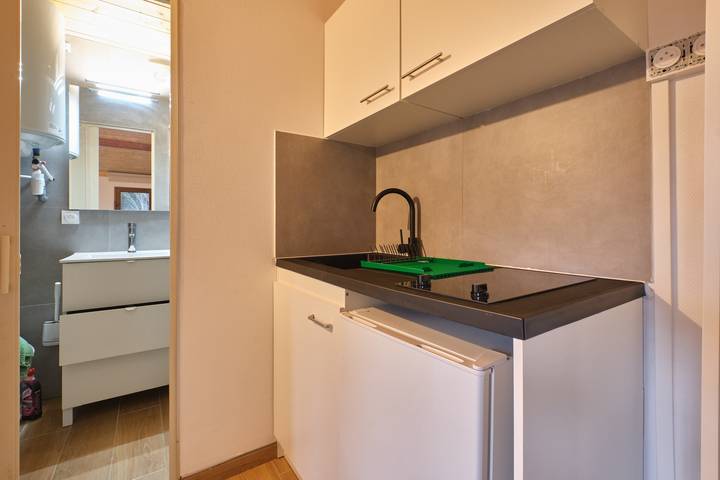 Estudio entero, Cabana «Cabane Grenobloise Cosy» con jardín compartido in Eybens, Isère