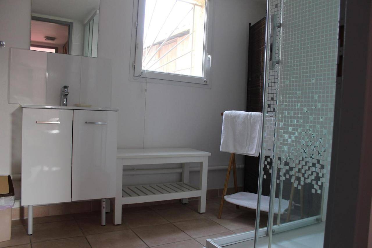 Double Room in Frontignan, Côte méditerranéenne (France)