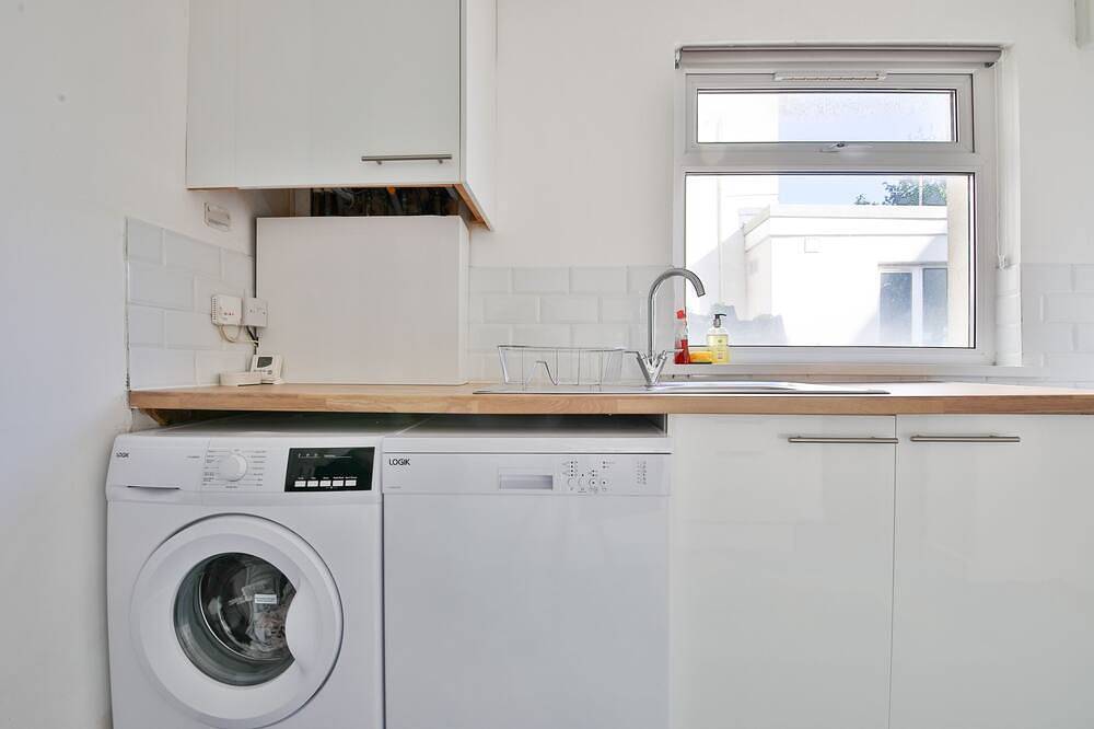 Luxus-Wohnstätte-Eigenes Badezimmer in Cardiff, Cardiff und Umgebung