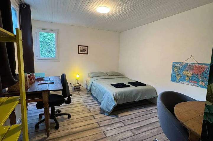Location de vacances pour 12 personnes, avec jardin et balcon à La Bastide-des-Jourdans - 2