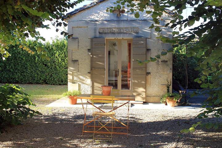 Gîte pour 2 personnes, avec jardin ainsi que terrasse et piscine au Parc naturel régional des Alpilles - 3