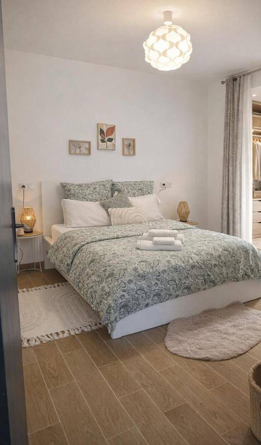 Appartement entier, One-Bedroom Apartment in Groslay, Val-d'Oise