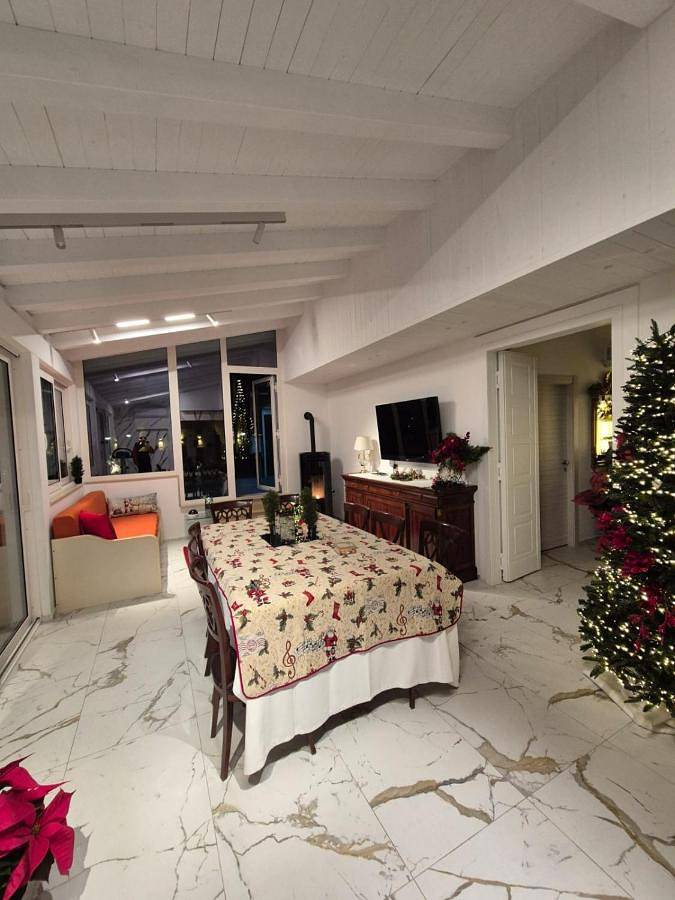 Ferienhaus für 6 Personen, mit Garten und Whirlpool sowie Pool, kinderfreundlich in Catania - 3