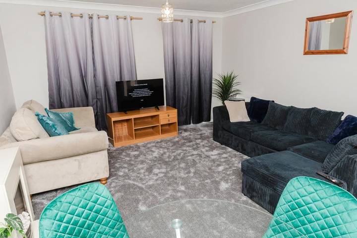 Location de vacances pour 5 personnes, avec jardin et jacuzzi à Corby - 4