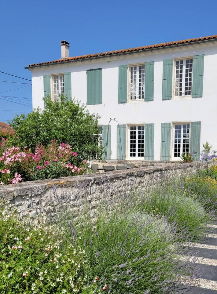 Gîte pour 6 personnes, avec jardin et terrasse