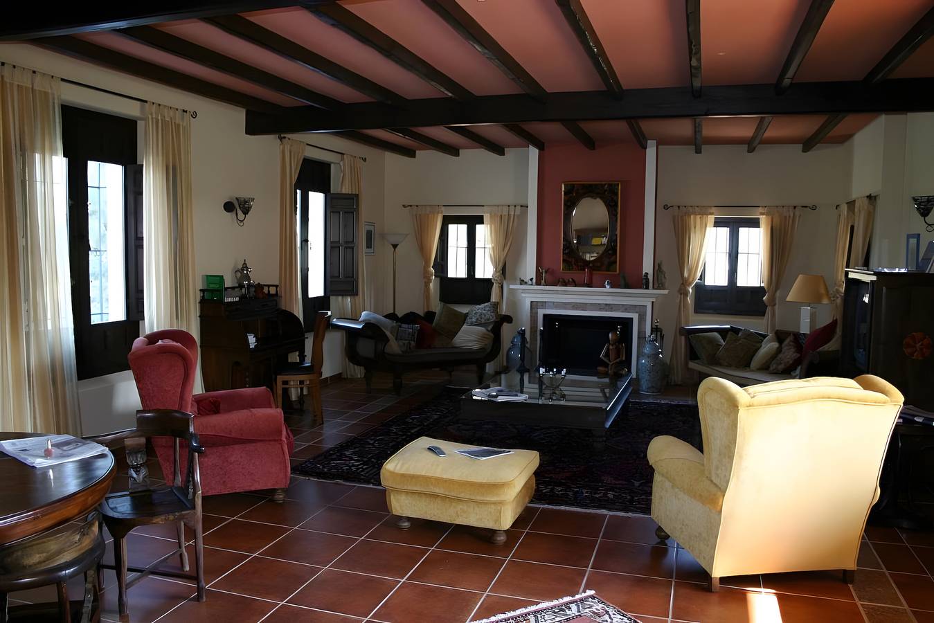 Casa de Campo 'Cortijo Puertoelperal' com Vista para a Montanha, Wi-Fi e Ar Condicionado in Almogía, Málaga Provincia