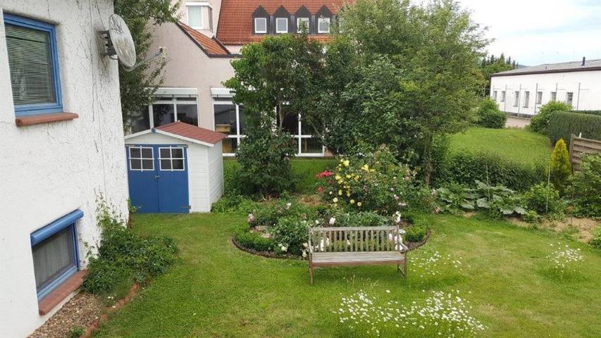 Ferienwohnung für 4 Personen, mit Terrasse und Seeblick im Lahntal - 3