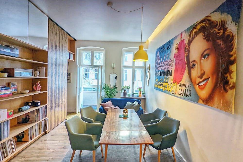Hel lejlighed, Studio 54 Modern 3 Room Apt in the Heart of Neukölln in Berlin Indre By, Berlin
